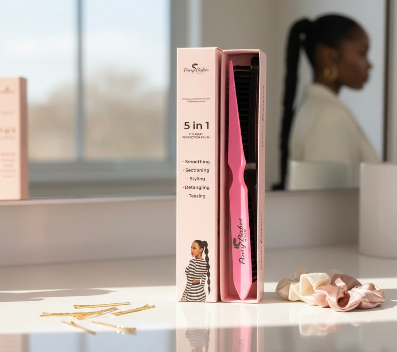 Fly-Away Smoothing Perfection Brush